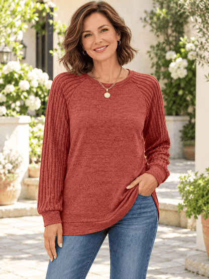 Women’s Textured Raglan Sleeve Crewneck Top