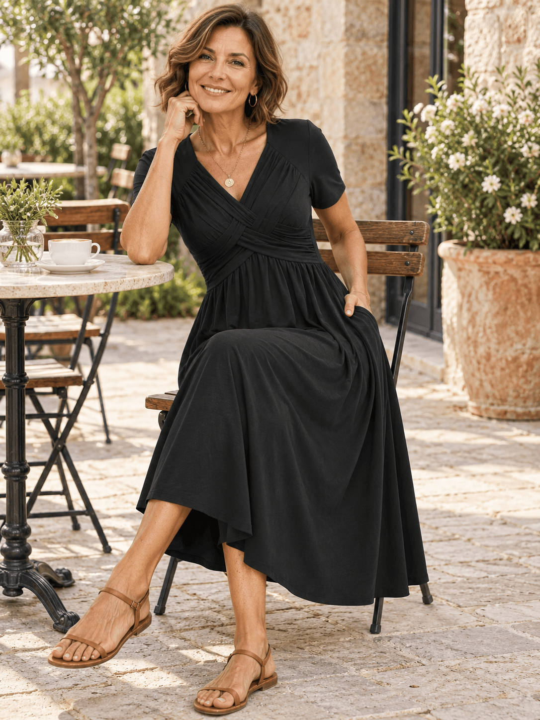 Women’s Crossover V-Neck Short-Sleeve Midi Dress with Pockets
