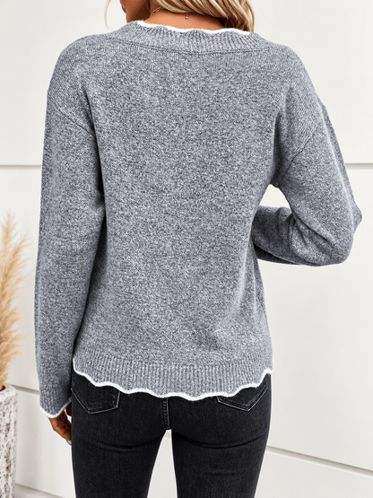 Women’s Scalloped Contrast-Trim V-Neck Sweater
