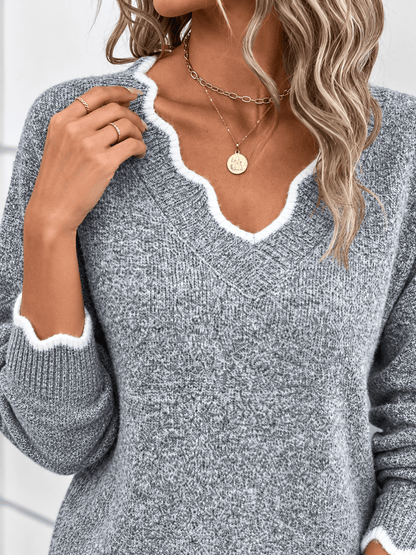 Women’s Scalloped Contrast-Trim V-Neck Sweater