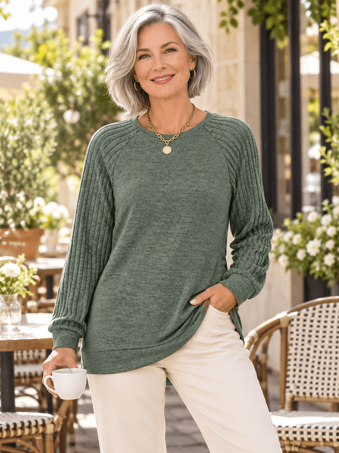 Women’s Textured Raglan Sleeve Crewneck Top
