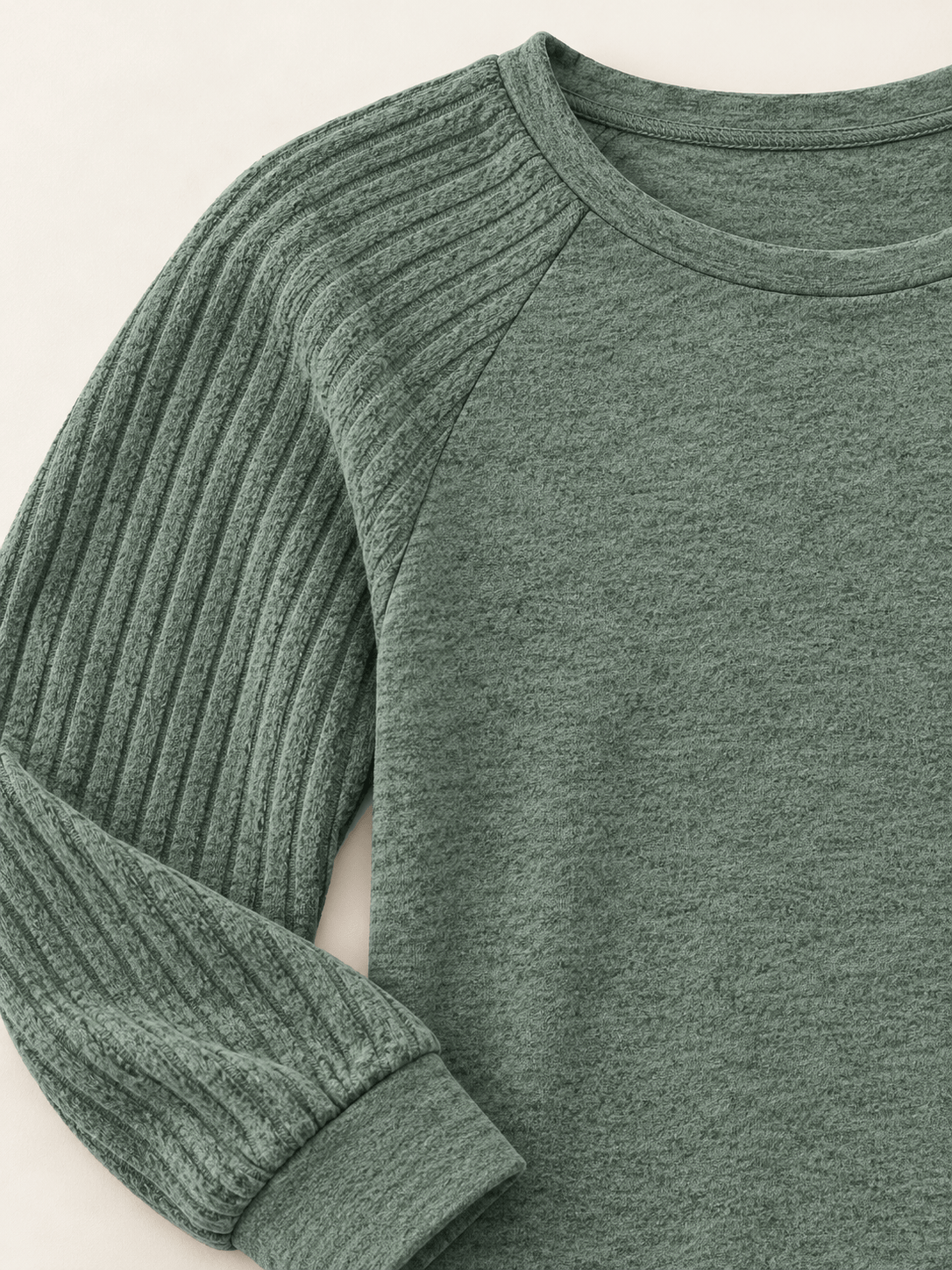 Women’s Textured Raglan Sleeve Crewneck Top