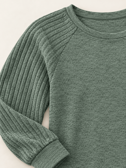 Women’s Textured Raglan Sleeve Crewneck Top