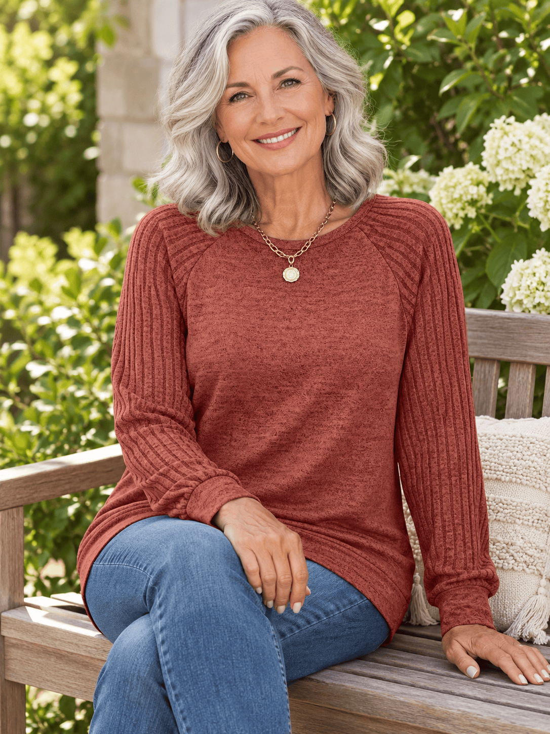 Women’s Textured Raglan Sleeve Crewneck Top